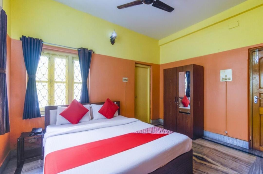 Hotel Orient Residency Колката Екстериор снимка